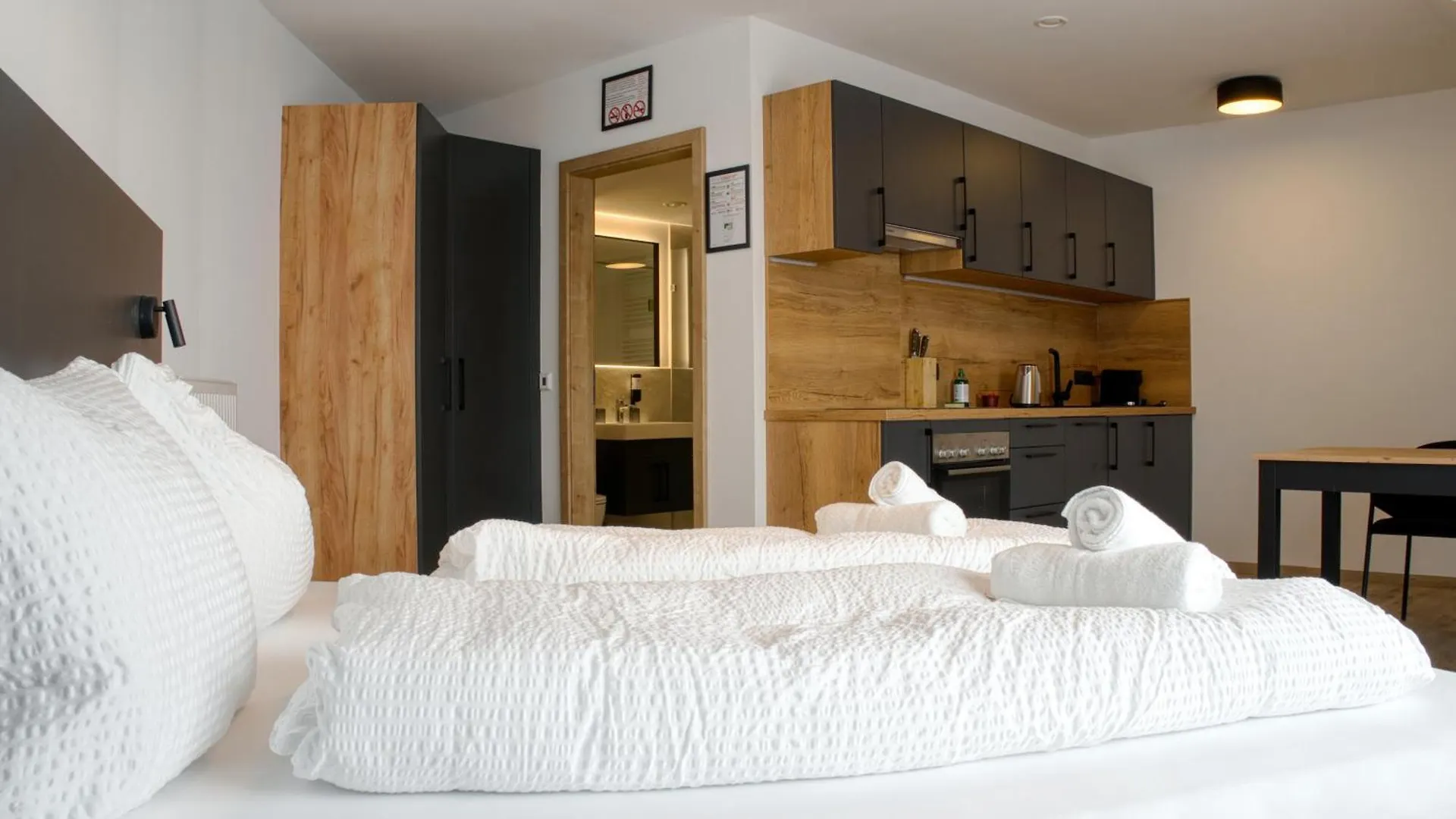 Myquartier City Chalets Innsbruck 0*,  Österreich